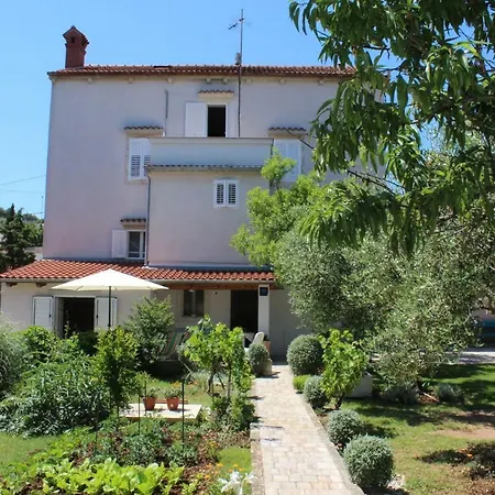 In 31194 * Mali Lošinj